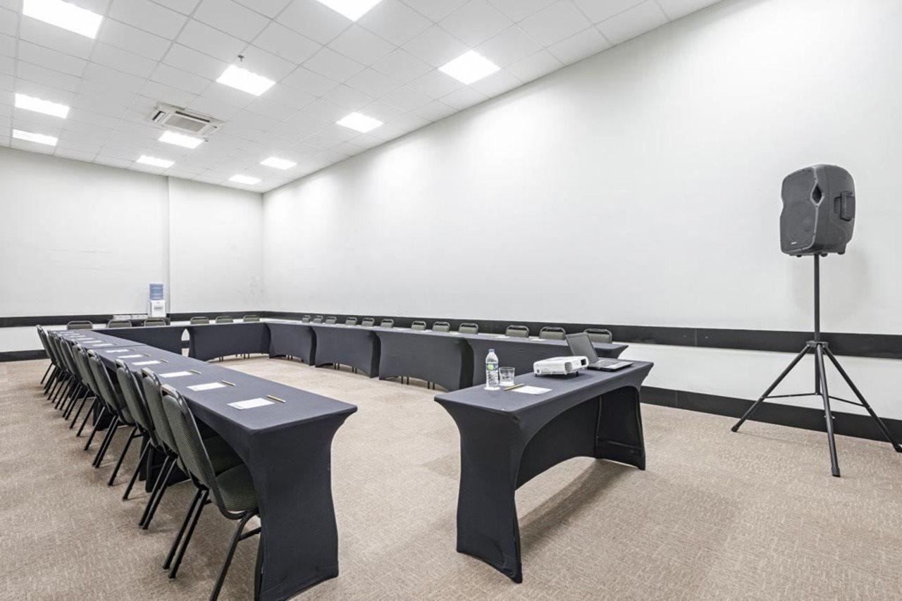 Slim Cuiaba Aeroporto Hotel Екстериор снимка