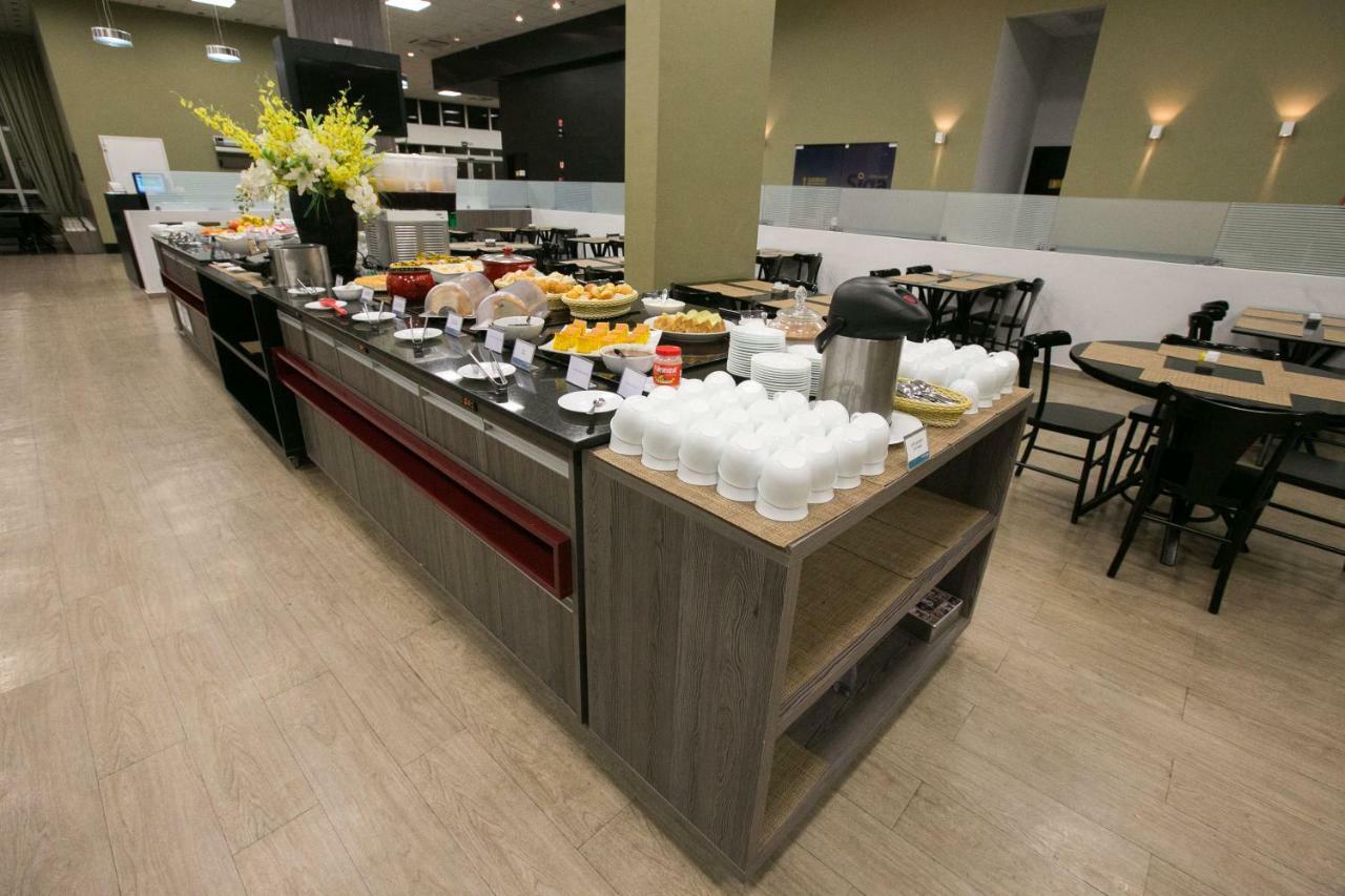 Slim Cuiaba Aeroporto Hotel Екстериор снимка